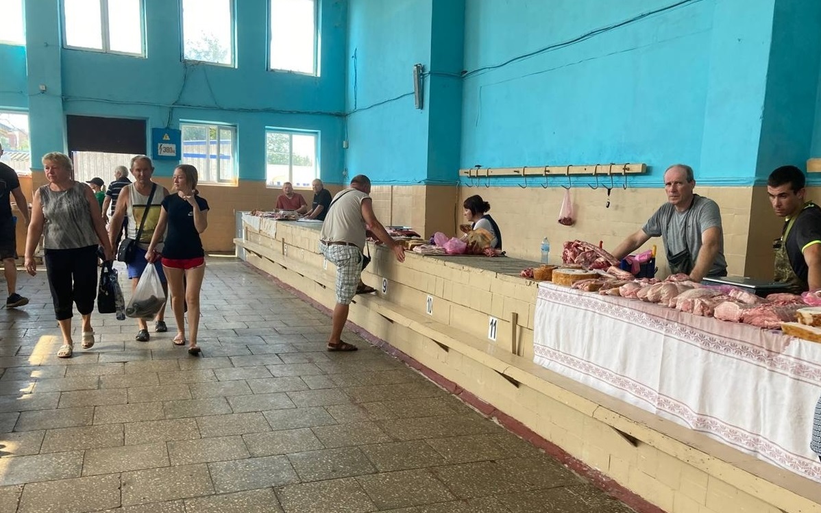 У м’ясному павільйоні було багато порожніх місць