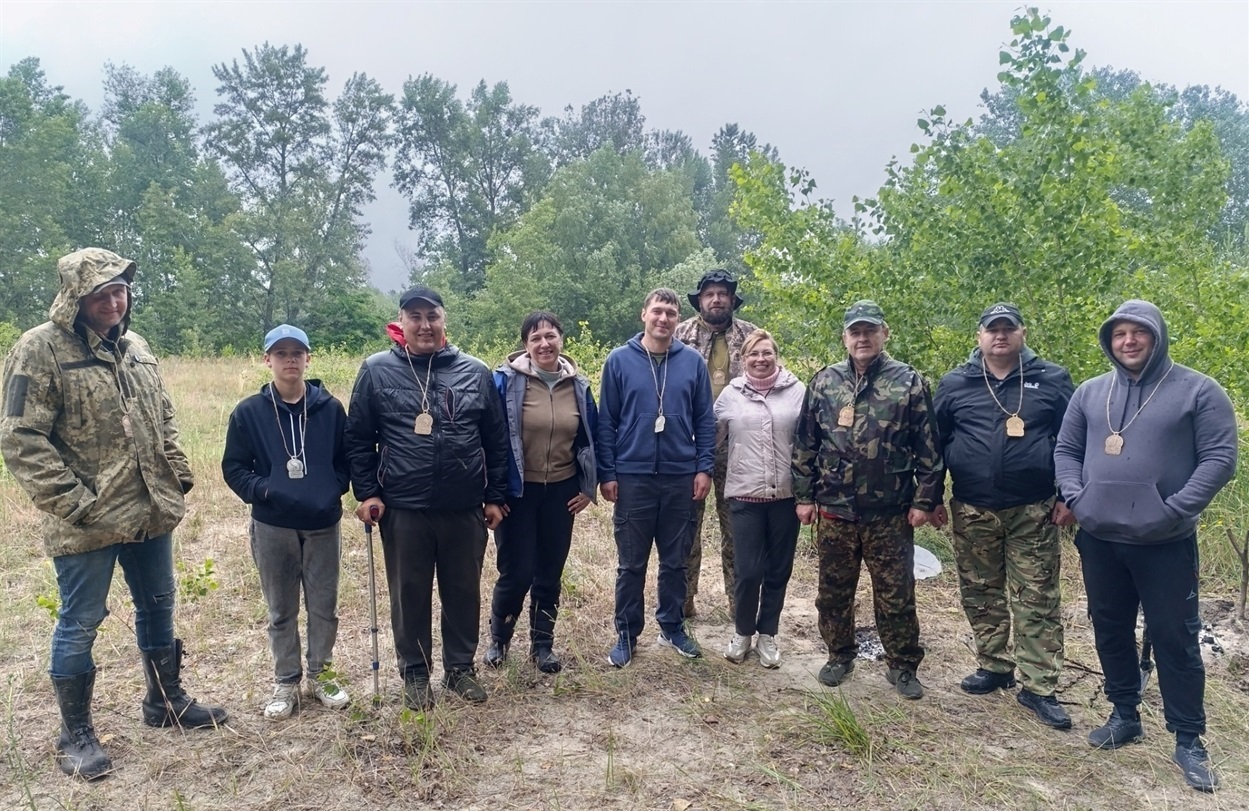 Фахівчині з ветеранами на емоційному релаксі в лісі 