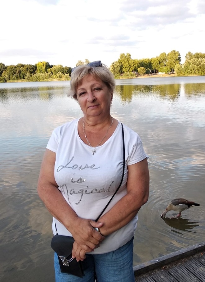 Мама Лариса