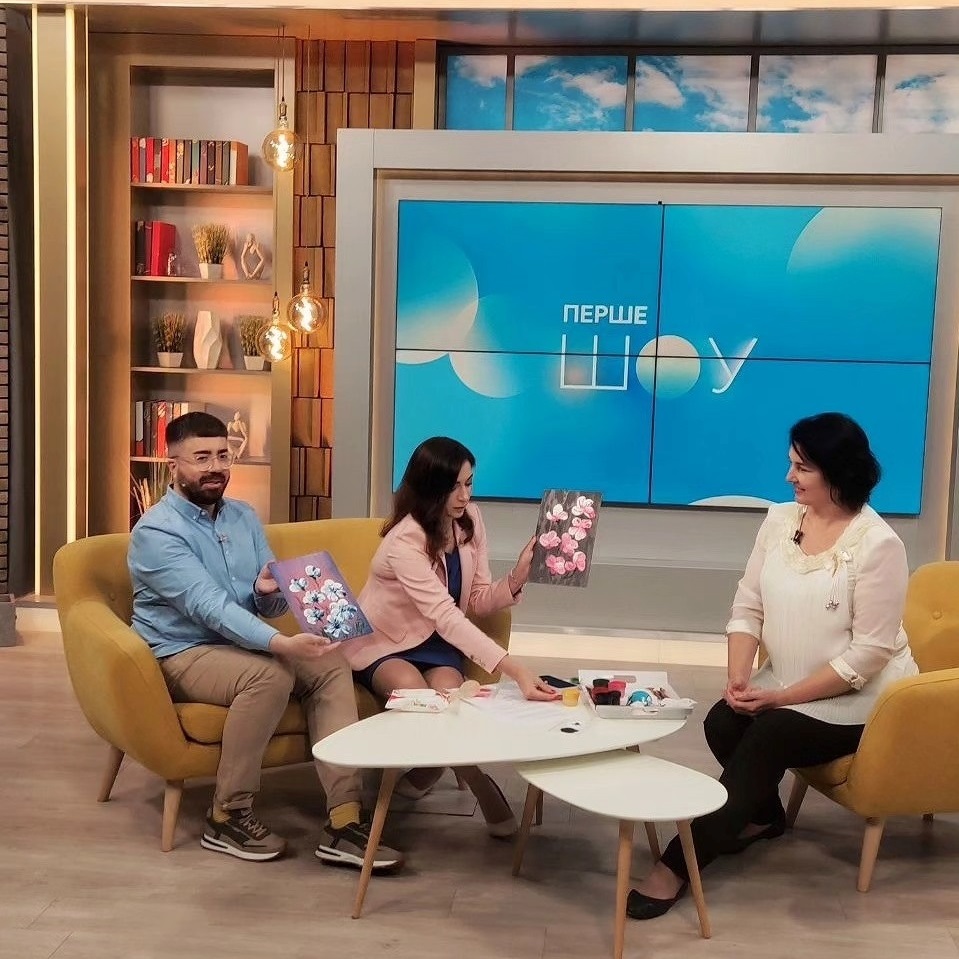 Ніна Дідичук дає інтерв'ю на телеканалі Суспільне Культура