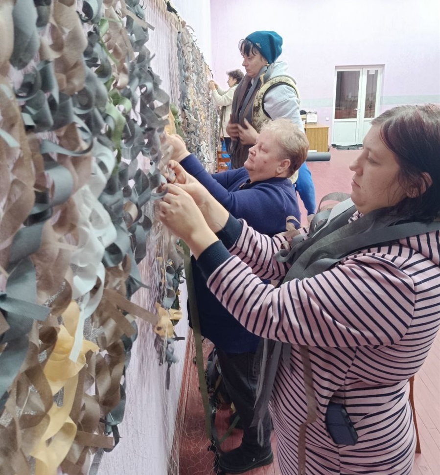Сітки для захисників зі спандбонду – легкі та добротні 